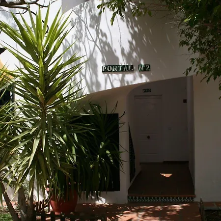 Turisticos Rosas De Capistrano Hotel